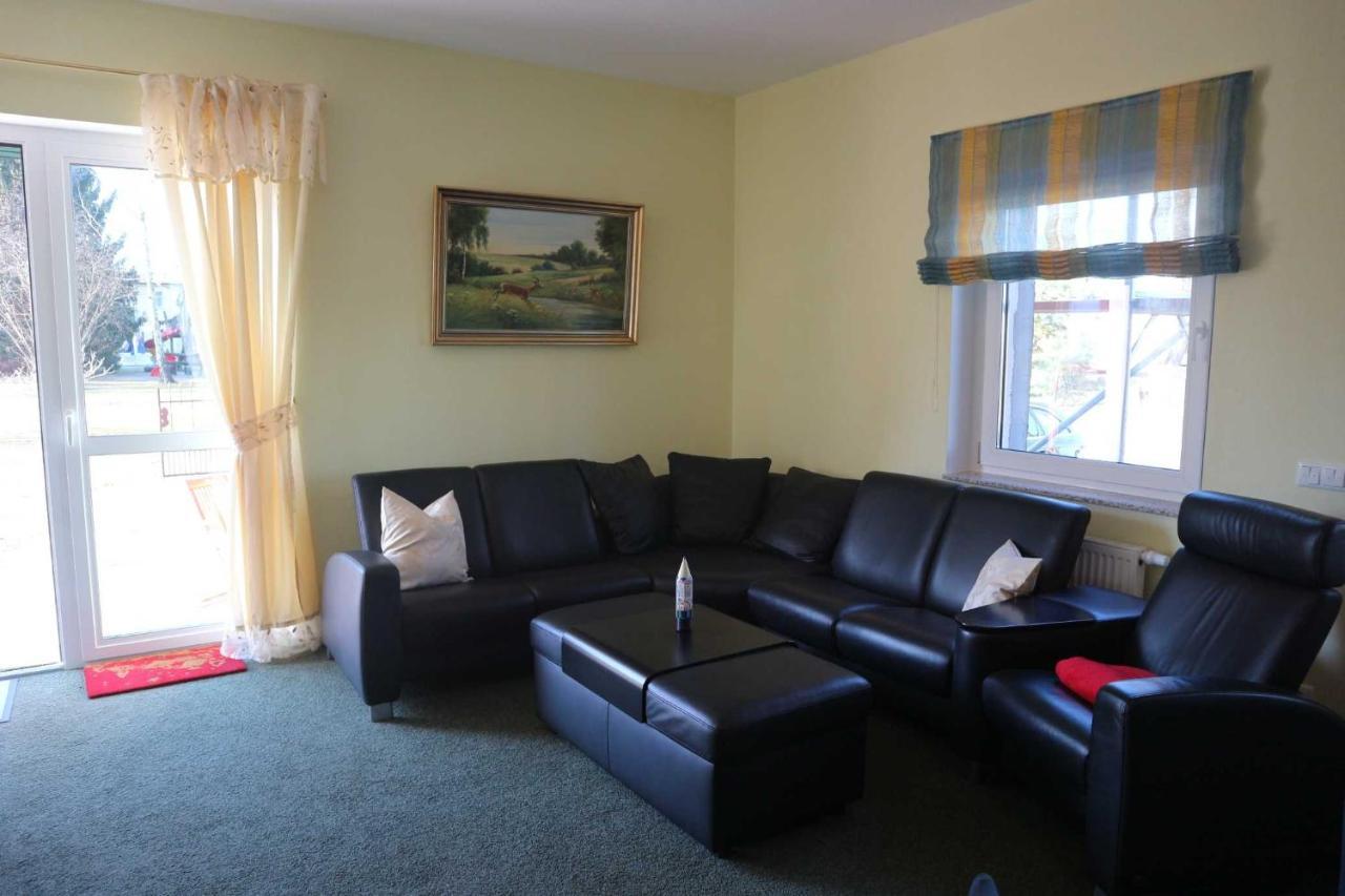 Pension Am Waldguertel Forst  Habitación foto